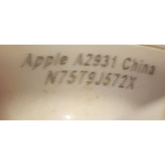 AirPods Pro 2 Earbuds with MagSafe Charging Case (Lightning) Model number: A293 - Picture 5 of 7